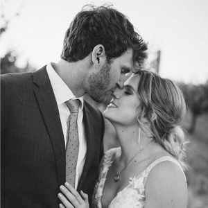 Meet your Posher, Carlie